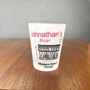 🔵 New "Johnathan's Bar" Florida Frosted Shot Glass